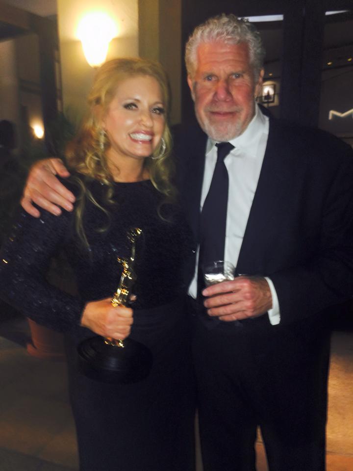 Michelle and her 2015 Guild Award with Ron Perlman.