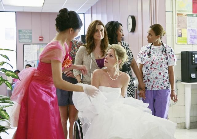 Still of JoAnna Garcia Swisher and Raven-Symoné in Revenge of the Bridesmaids (2010)