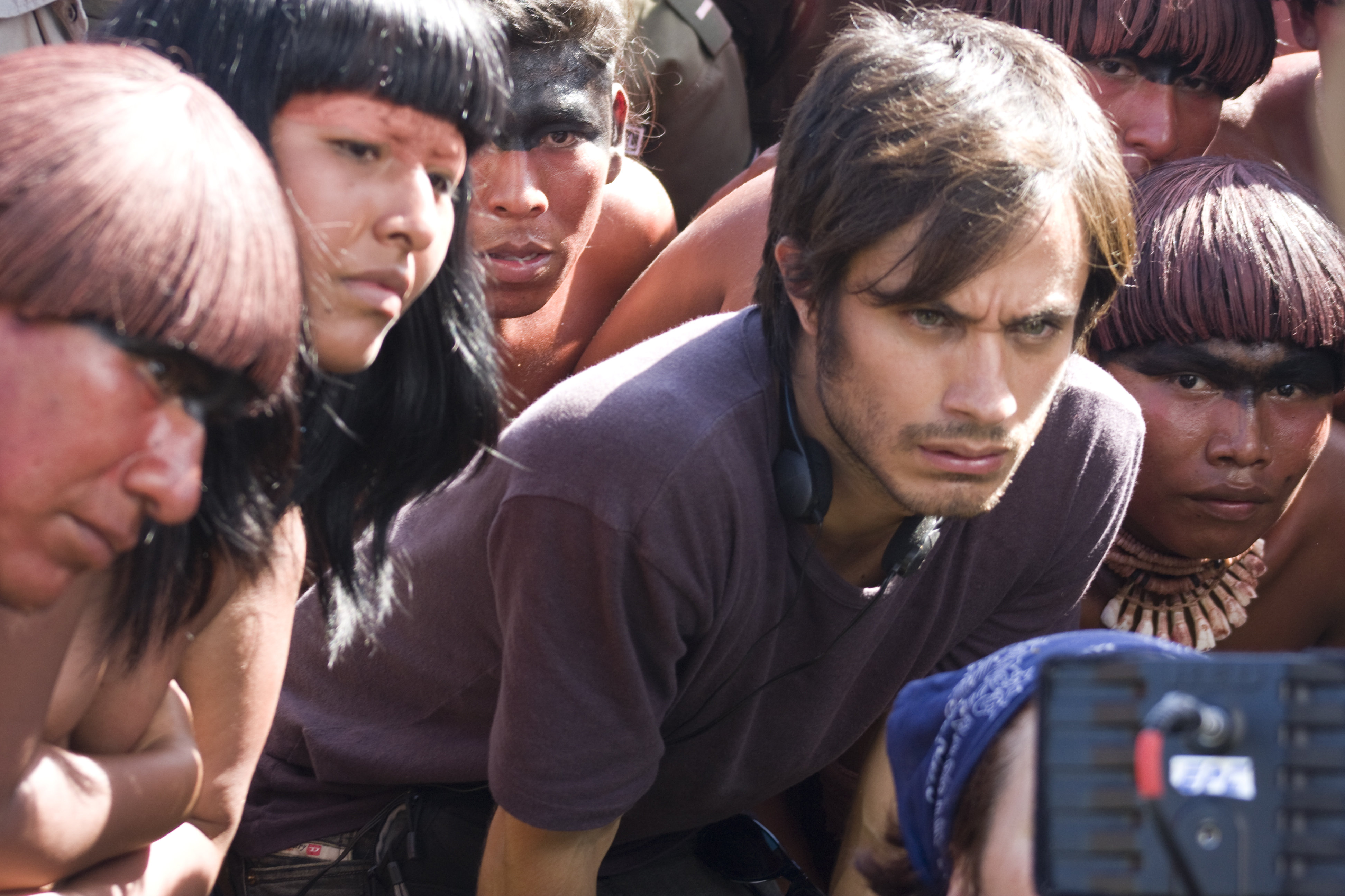 Gael García Bernal in También la lluvia (2010)