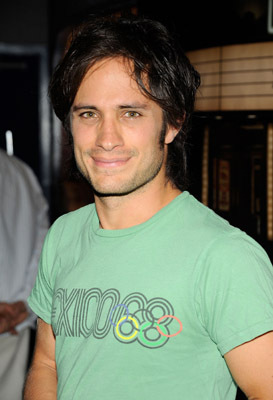 Gael García Bernal at event of Negarbingi sunsnukiai (2009)