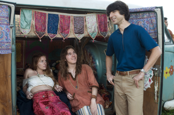 Still of Paul Dano, Kelli Garner and Demetri Martin in Taking Woodstock (2009)
