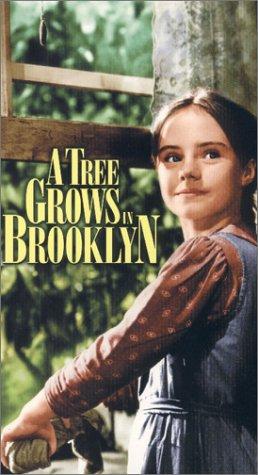 Peggy Ann Garner in A Tree Grows in Brooklyn (1945)