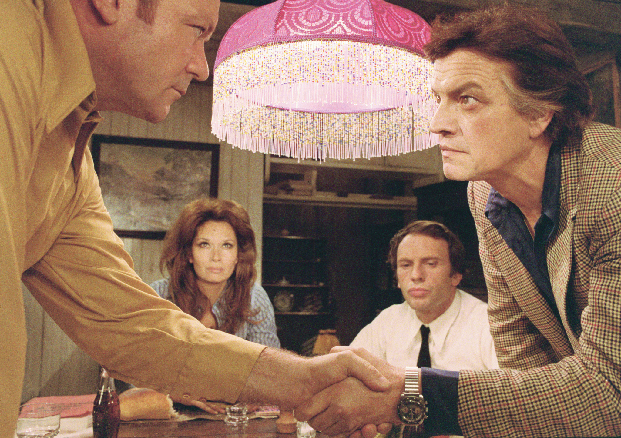 Still of Jean-Louis Trintignant, Jean Gaven and Aldo Ray in La course du lièvre à travers les champs (1972)