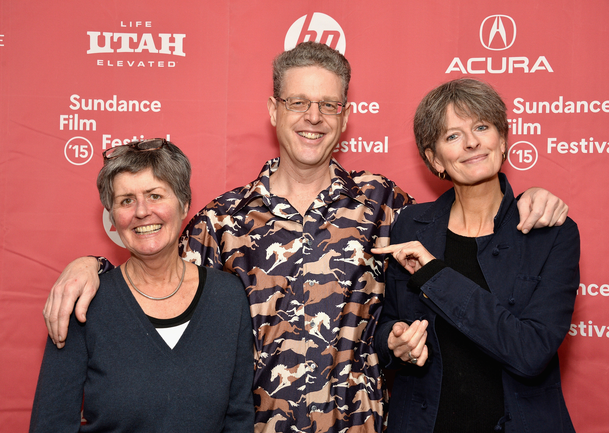 Joby Gee, Louise Osmond and Judith Dawson at event of Dark Horse (2015)