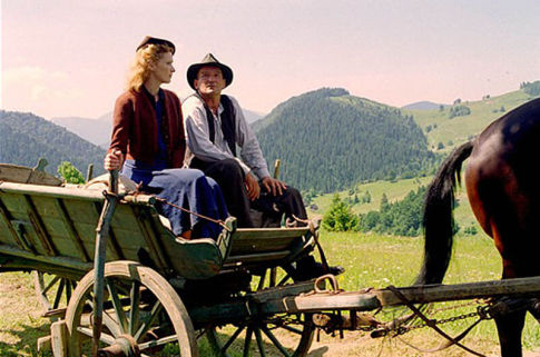 Still of György Cserhalmi and Anna Geislerová in Zelary (2003)