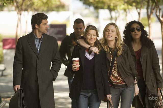 Still of Patrick Dempsey, Melissa George, Sandra Oh and Ellen Pompeo in Grei anatomija (2005)