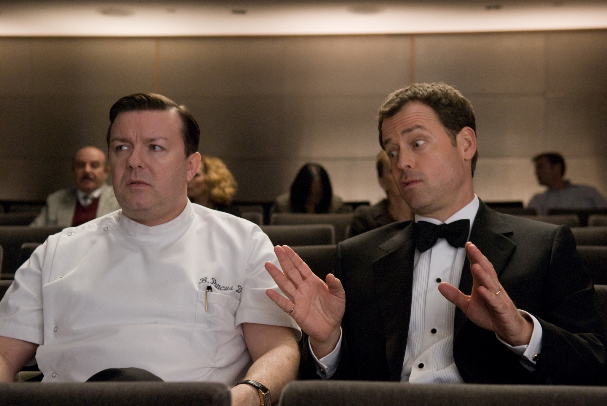 Still of Greg Kinnear and Ricky Gervais in Ghost Town (2008)