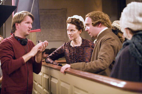 Still of Laura Linney and Paul Giamatti in John Adams (2008)