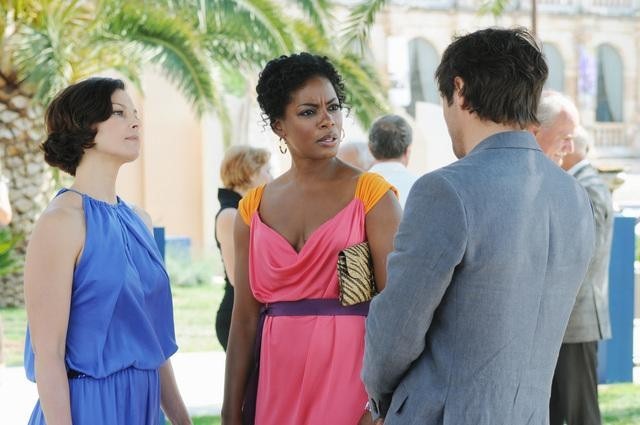 Still of Ashley Judd, Aunjanue Ellis and Adriano Giannini in Missing (2012)