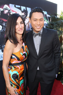 Jon M. Chu and Jennifer Gibgot at event of Sokis hip-hopo ritmu 3D (2010)