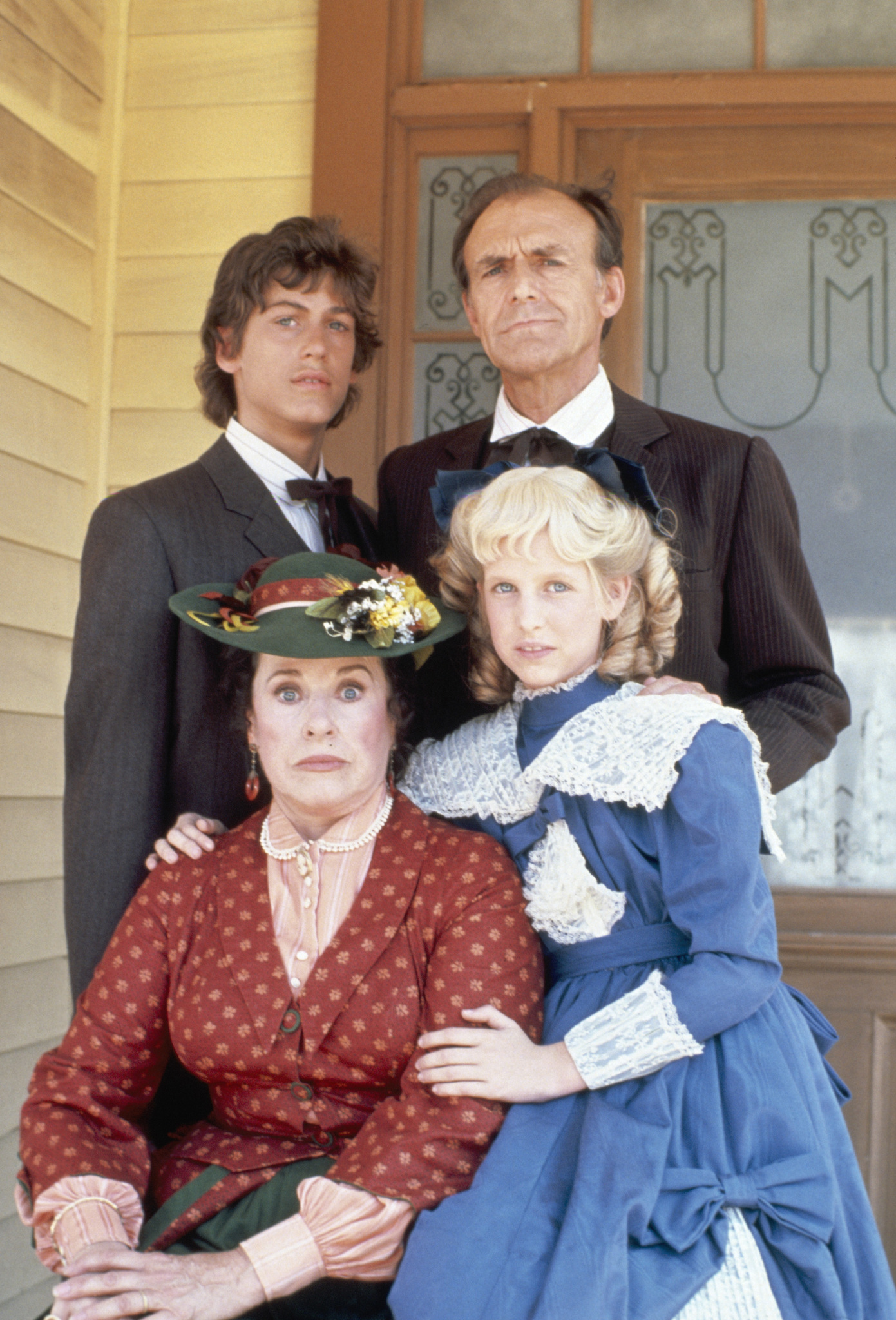 Still of Allison Balson, Richard Bull, Jonathan Gilbert and Scottie MacGregor in Little House on the Prairie (1974)