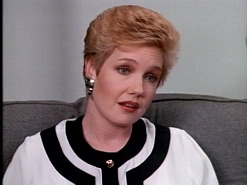 Still of Ann Gillespie in Beverli Hilsas, 90210 (1990)