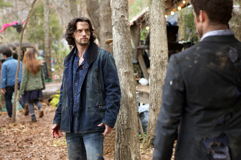 Still of Daniel Gillies and Nathan Parsons in The Originals (2013)