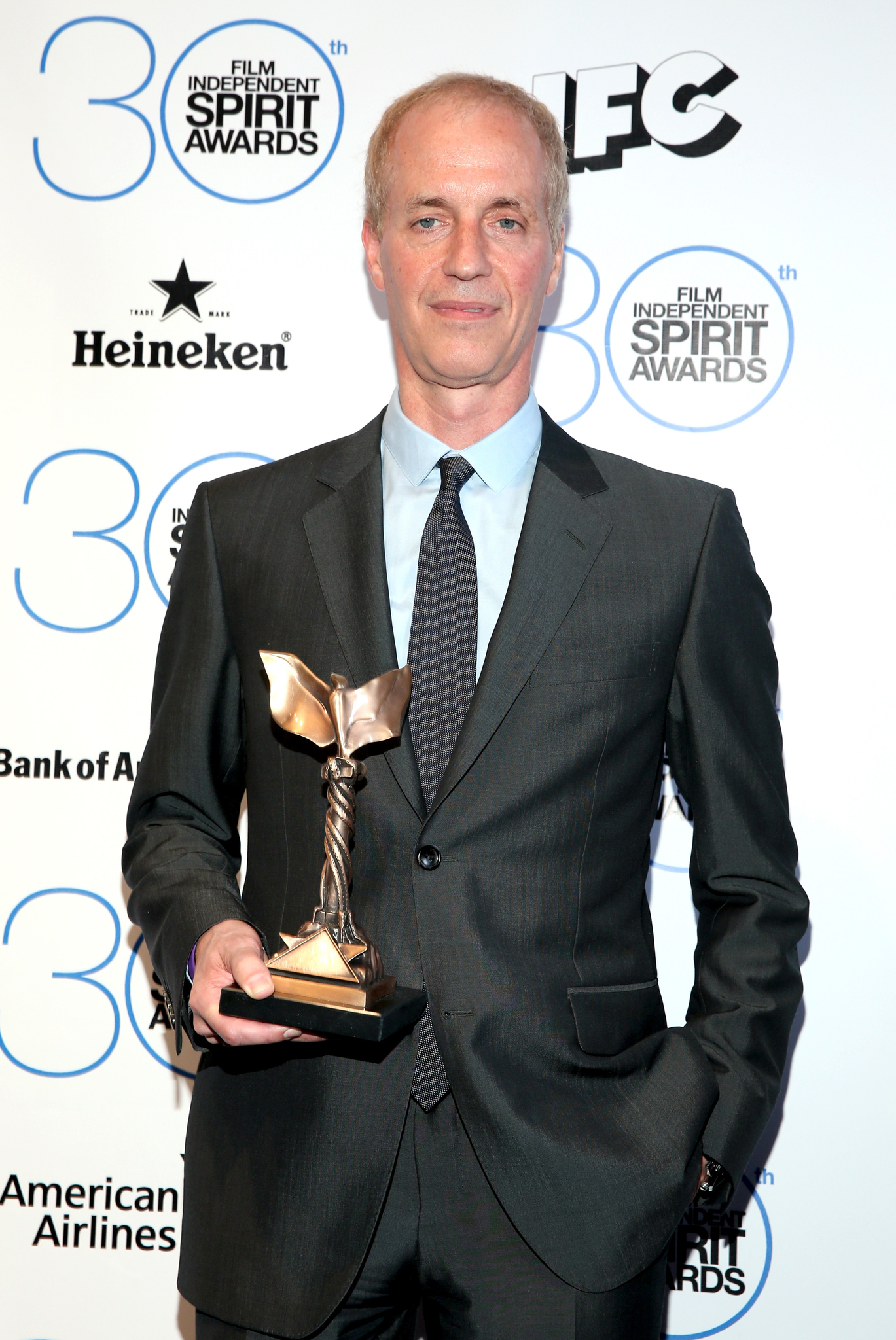 Dan Gilroy at event of 30th Annual Film Independent Spirit Awards (2015)