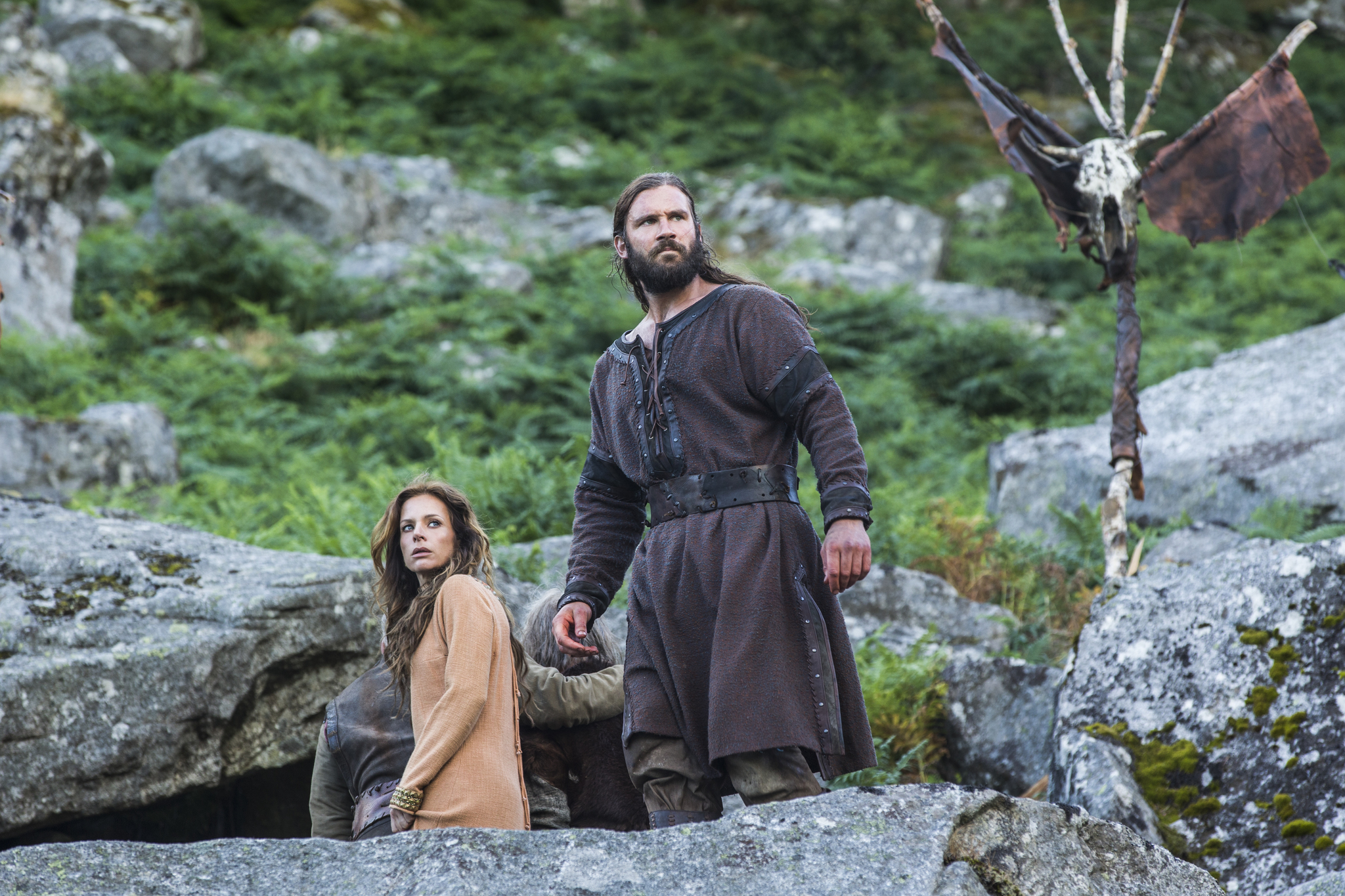 Still of Jessalyn Gilsig and Clive Standen in Vikings (2013)