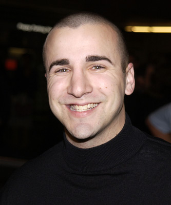 Phillip Glasser at event of Poolhall Junkies (2002)