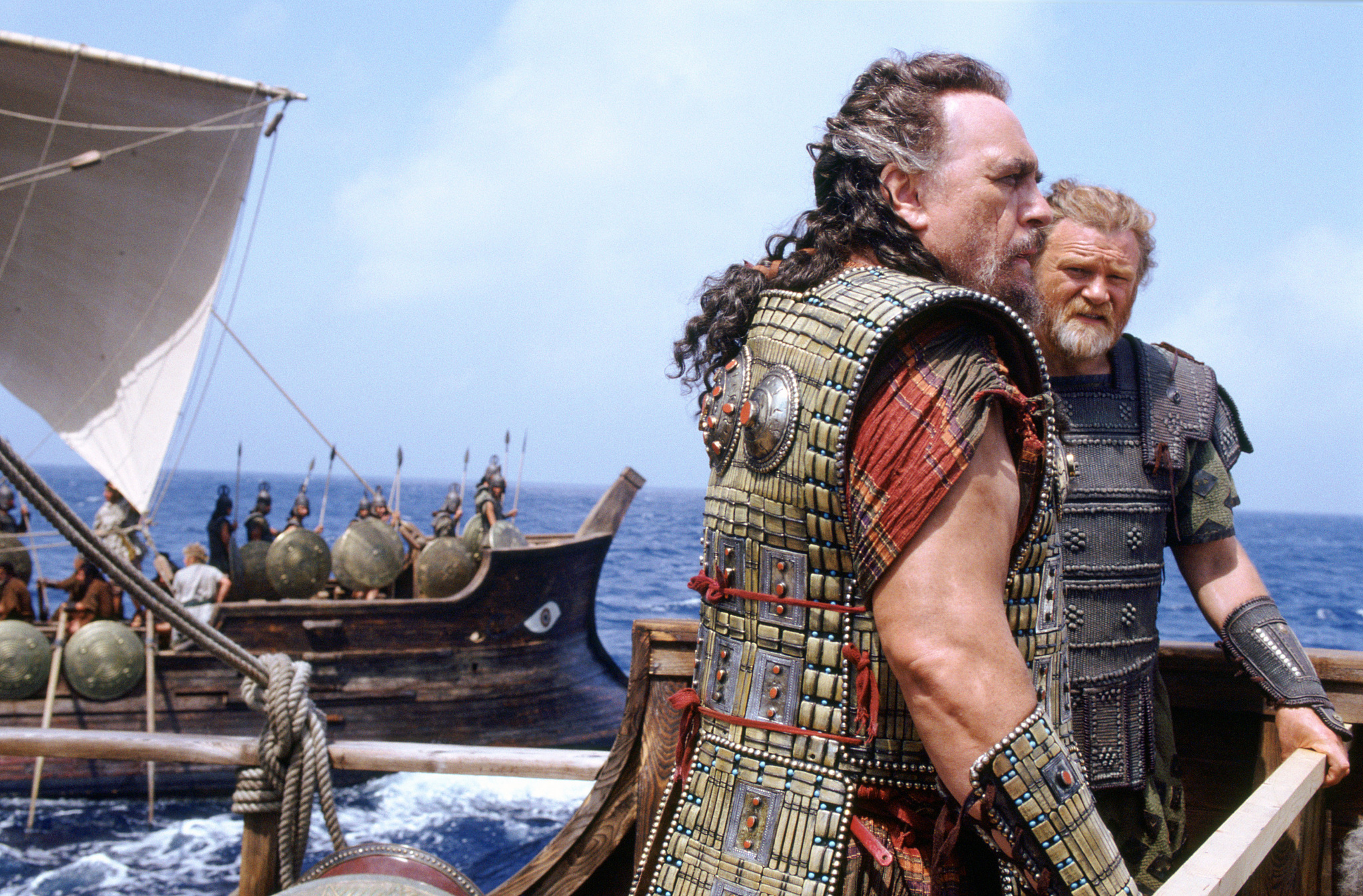 Still of Brian Cox and Brendan Gleeson in Troy (2004)