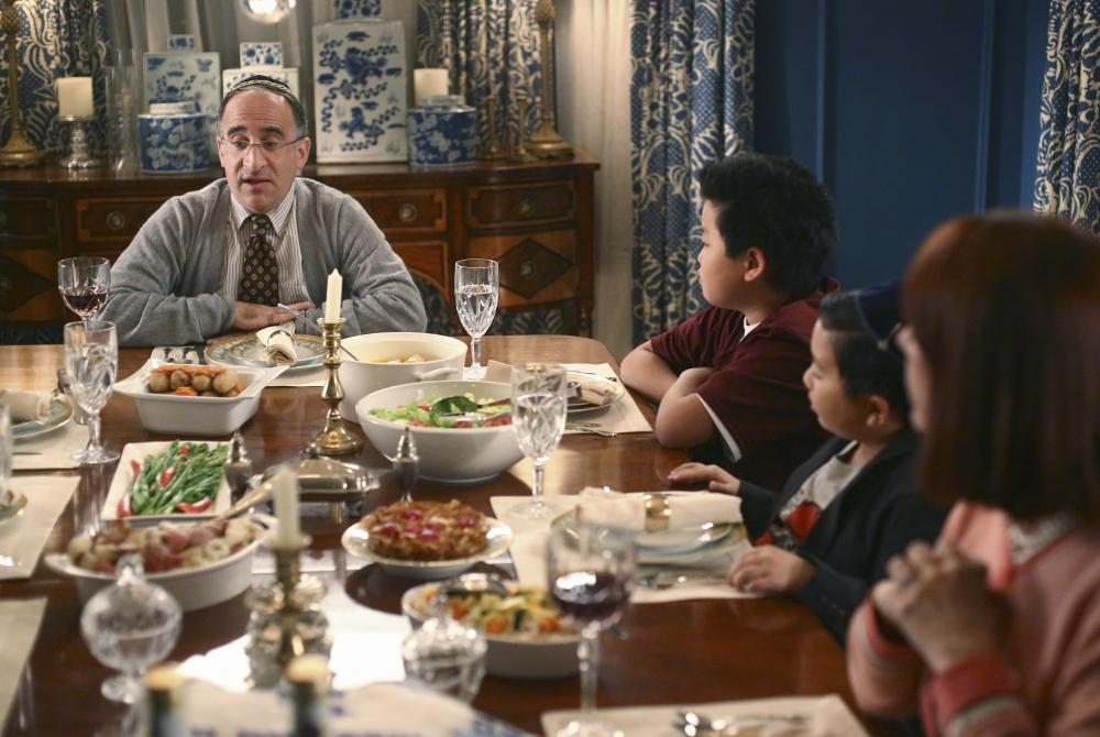 Still of Carol Avery, Bob Glouberman, Paul Scheer, Albert Tsai and Hudson Yang in Fresh Off the Boat (2015)