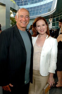 Gary David Goldberg and Jennifer Todd at event of Must Love Dogs (2005)