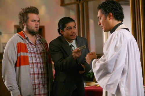 Still of Rick Gonzalez, Bret Harrison and Tyler Labine in Reaper (2007)