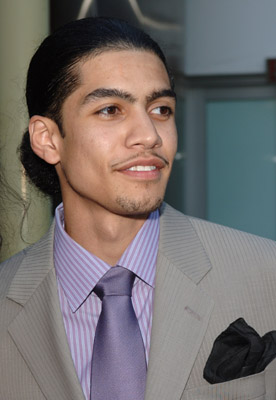 Rick Gonzalez at event of Pulse (2006)