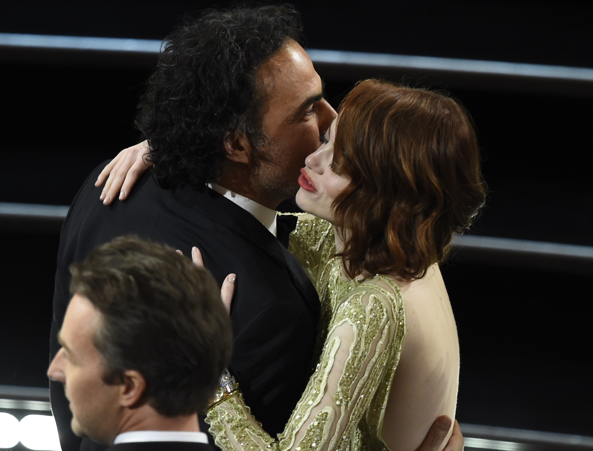 Alejandro González Iñárritu and Emma Stone at event of The Oscars (2015)