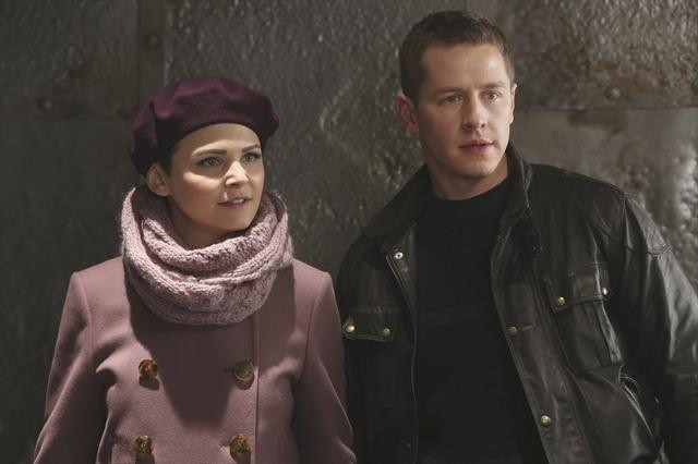 Still of Ginnifer Goodwin and Josh Dallas in Once Upon a Time (2011)