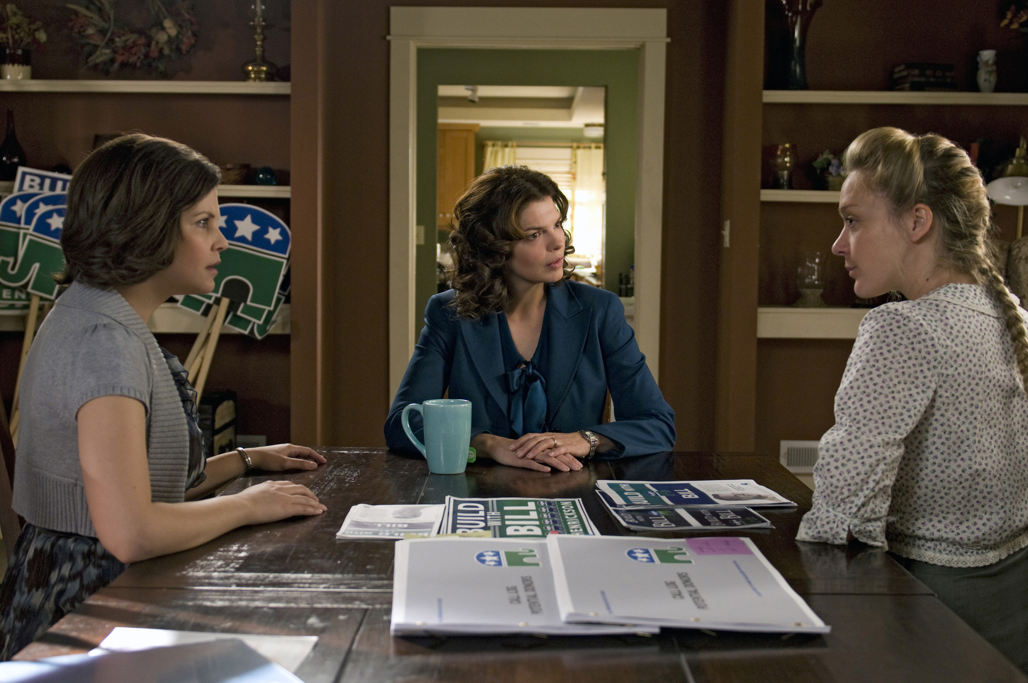 Still of Jeanne Tripplehorn, Chloë Sevigny and Ginnifer Goodwin in Big Love (2006)