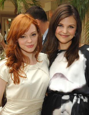 Rose McGowan and Ginnifer Goodwin