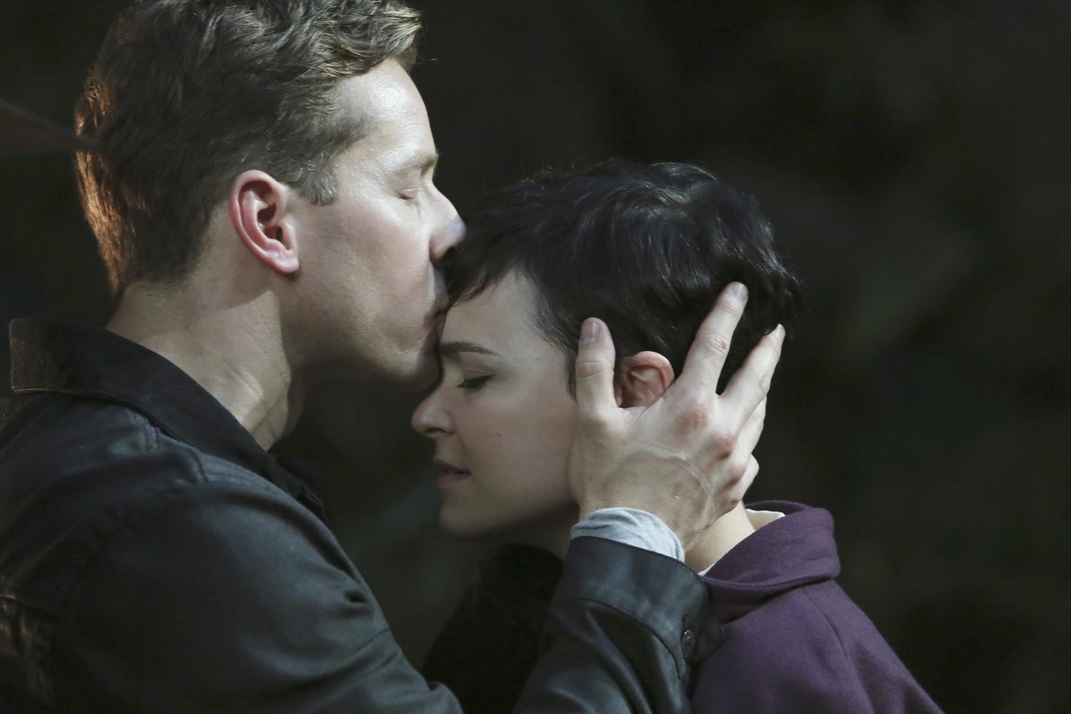 Still of Ginnifer Goodwin and Josh Dallas in Once Upon a Time (2011)