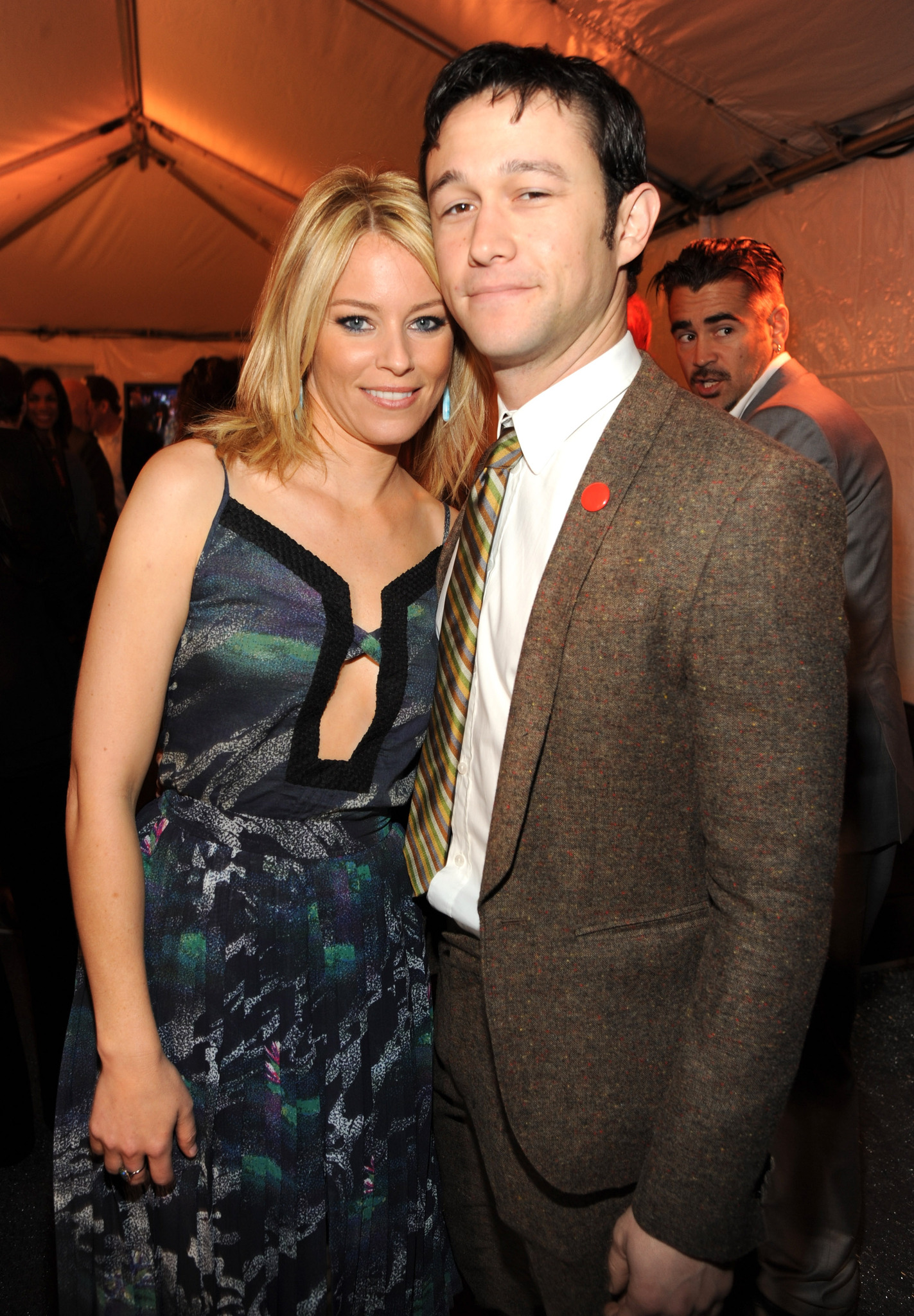 Elizabeth Banks and Joseph Gordon-Levitt