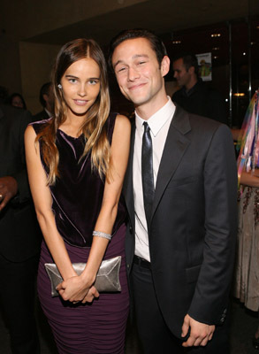 Joseph Gordon-Levitt and Isabel Lucas at event of (500) Days of Summer (2009)