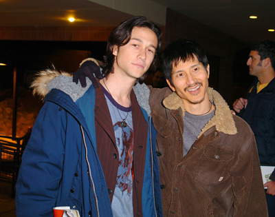 Gregg Araki and Joseph Gordon-Levitt at event of Mysterious Skin (2004)