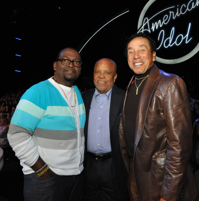 Still of Smokey Robinson, Berry Gordy and Randy Jackson in American Idol: The Search for a Superstar (2002)