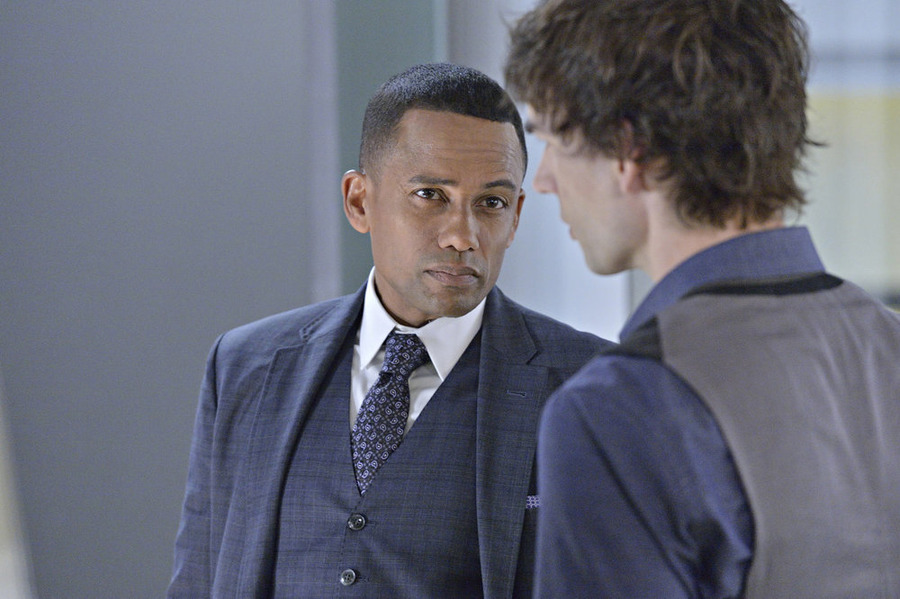 Still of Hill Harper and Christopher Gorham in Covert Affairs (2010)