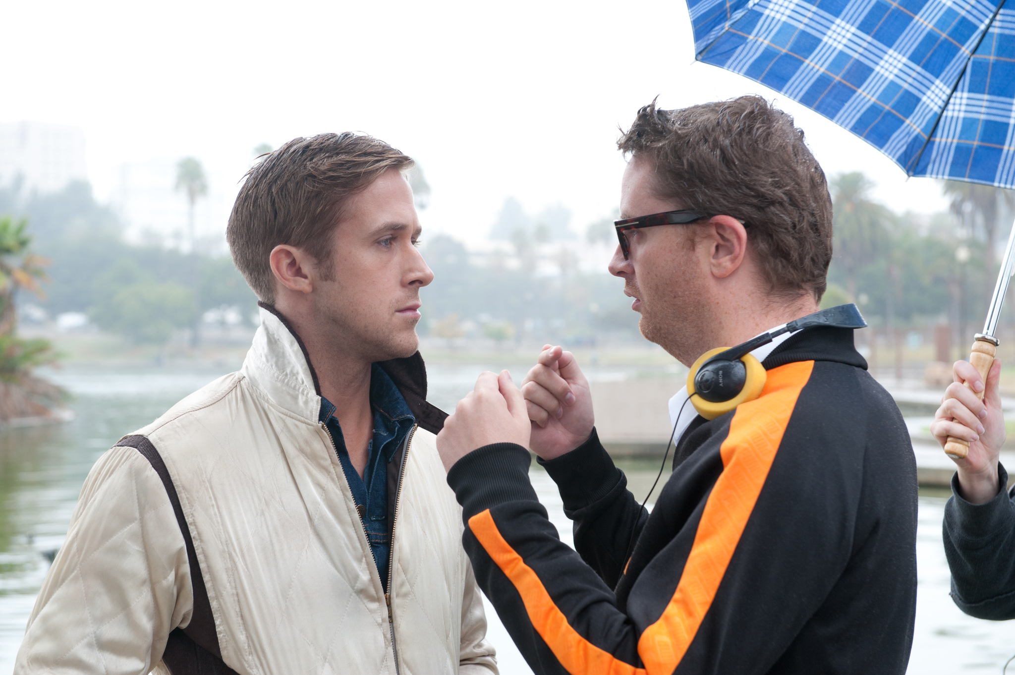 Still of Ryan Gosling and Nicolas Winding Refn in Vaziuok (2011)