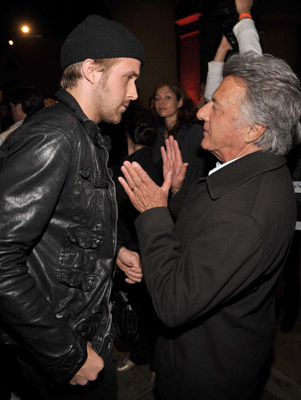 Dustin Hoffman and Ryan Gosling at event of Anvil: The Story of Anvil (2008)