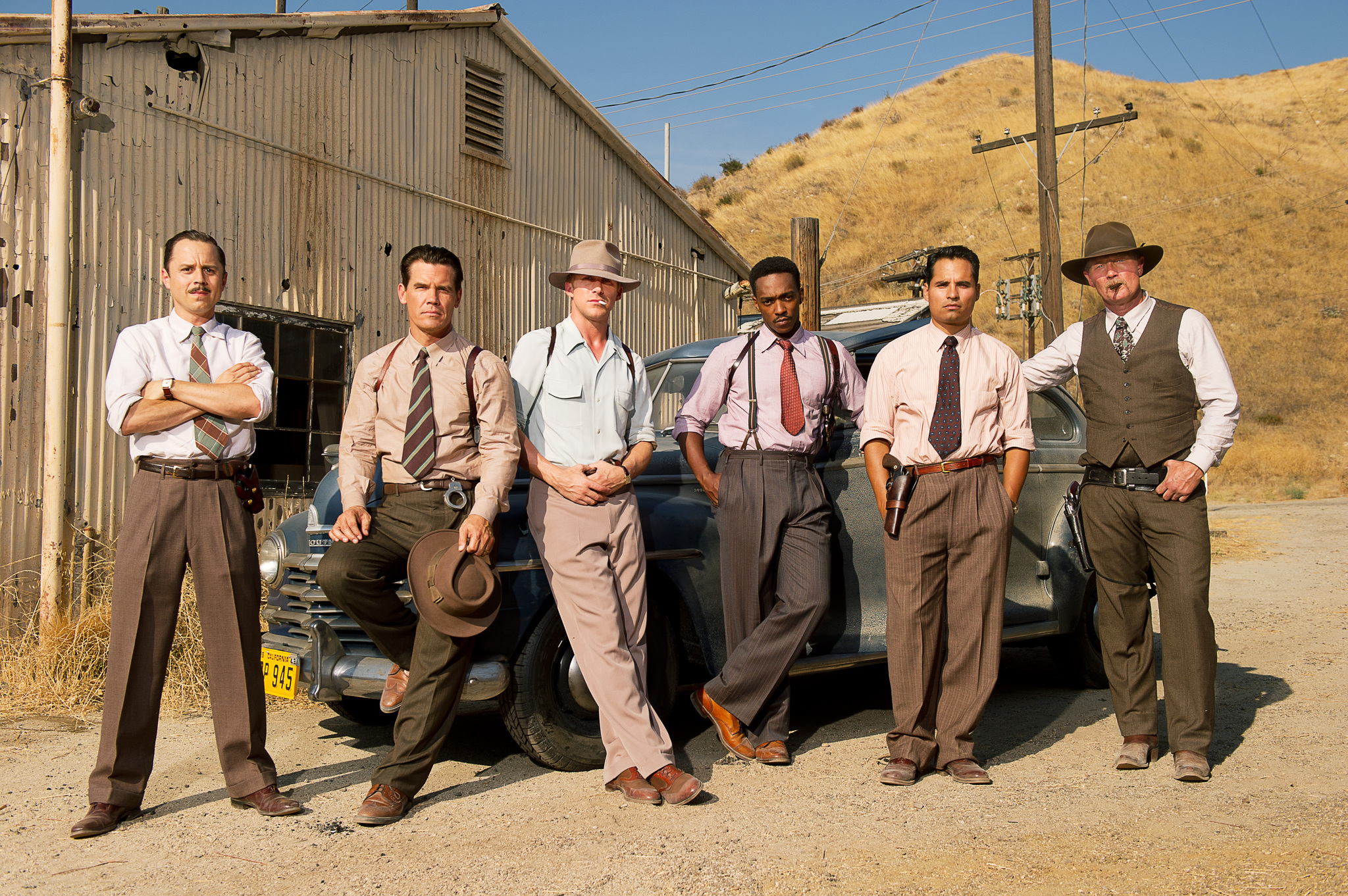 Still of Giovanni Ribisi, Josh Brolin, Ryan Gosling and Anthony Mackie in Gangsteriu medziotojai (2013)