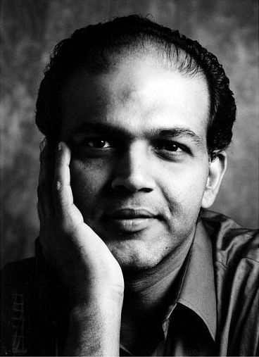 Ashutosh Gowariker in Lagaan: Once Upon a Time in India (2001)