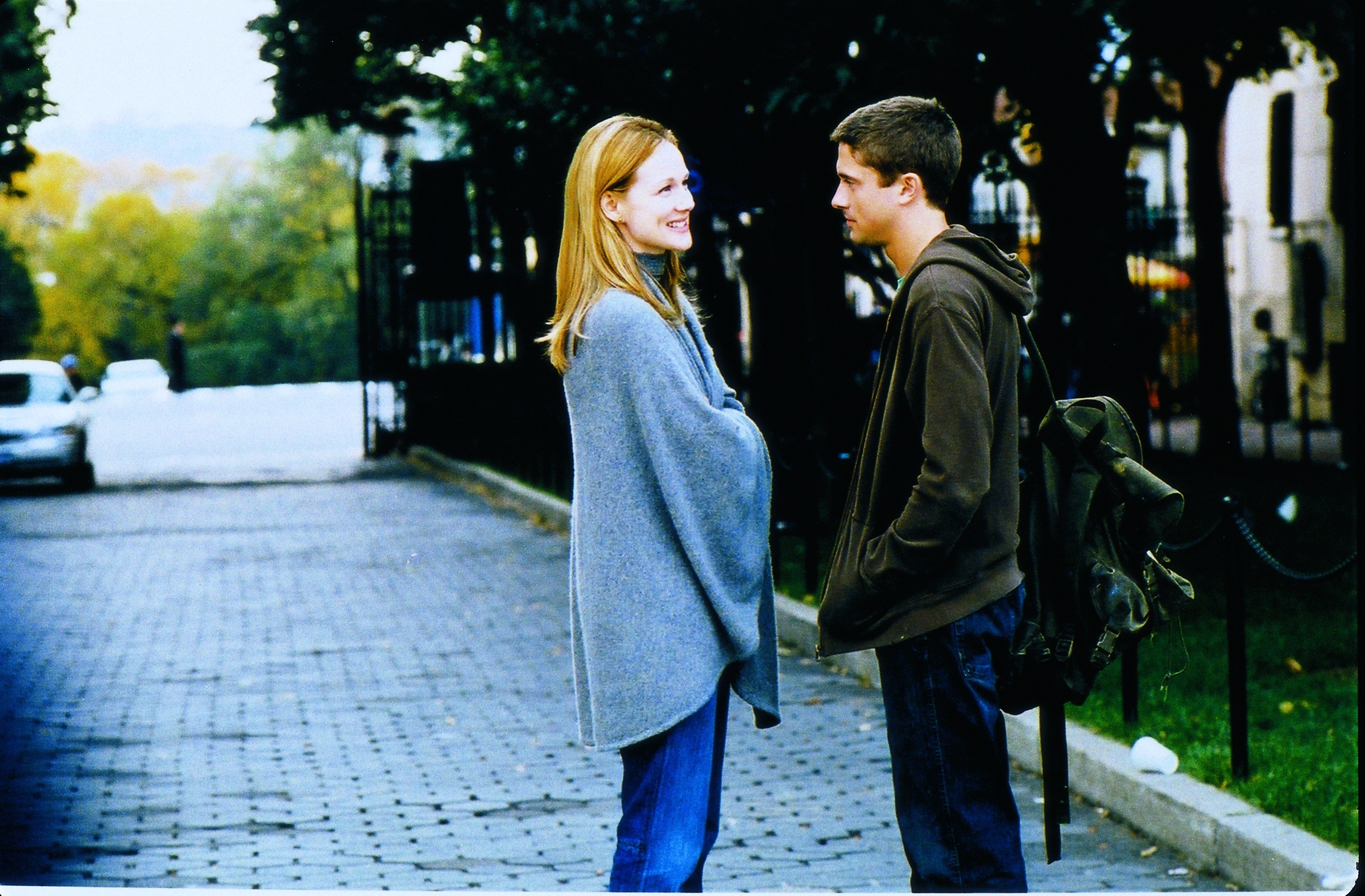 Still of Laura Linney and Topher Grace in P.S. (2004)