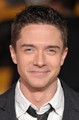 Topher Grace at event of Valentino diena (2010)