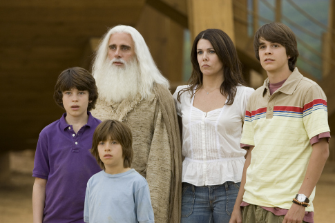 Still of Steve Carell, Lauren Graham, Jimmy Bennett, Graham Phillips and Johnny Simmons in Evan Almighty (2007)