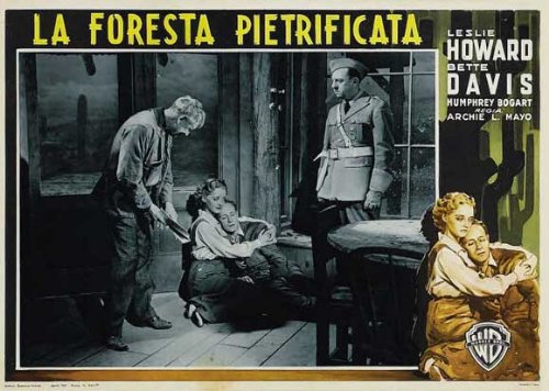 Bette Davis, Leslie Howard, Arthur Aylesworth and Charley Grapewin in The Petrified Forest (1936)