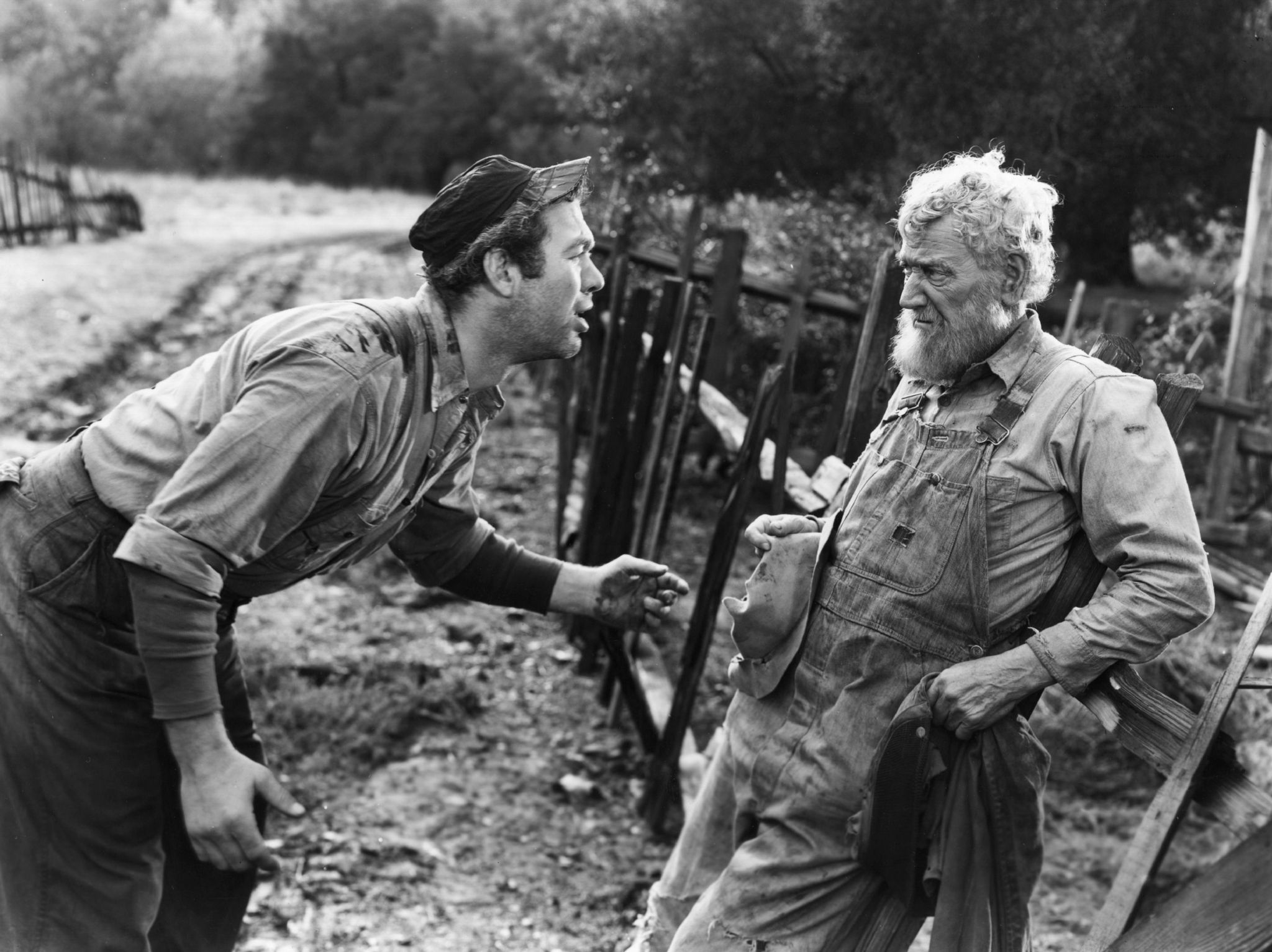 Still of Ward Bond and Charley Grapewin in Tobacco Road (1941)