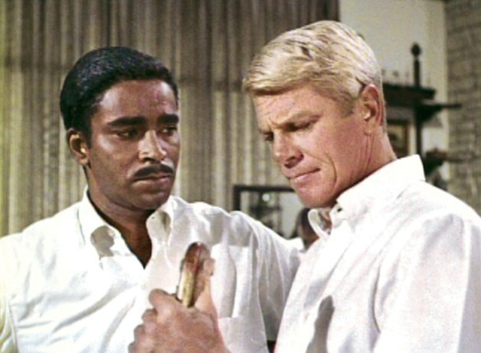 Still of Peter Graves and Greg Morris in Mission: Impossible (1966)
