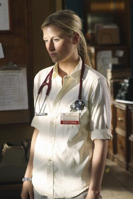 Still of Mamie Gummer in Off the Map (2011)