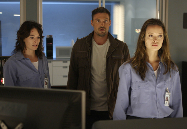 Still of Brian Austin Green, Lena Headey and Summer Glau in Terminator: The Sarah Connor Chronicles (2008)