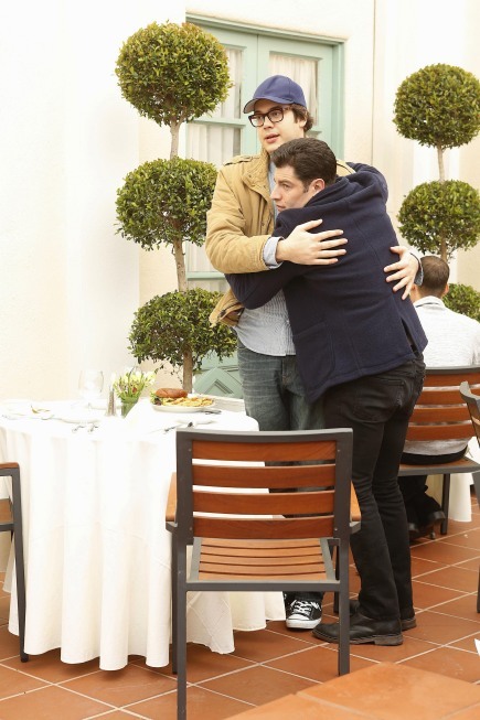 Still of Max Greenfield and Nelson Franklin in New Girl (2011)