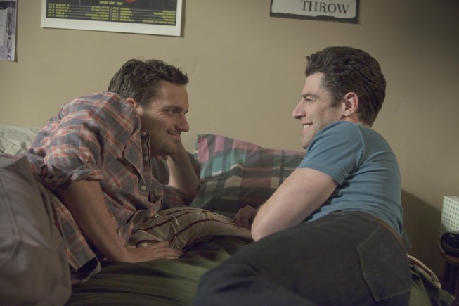 Still of Max Greenfield and Jake Johnson in New Girl (2011)