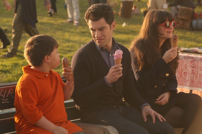 Still of Zooey Deschanel, Max Greenfield and Lukas Martin in New Girl (2011)
